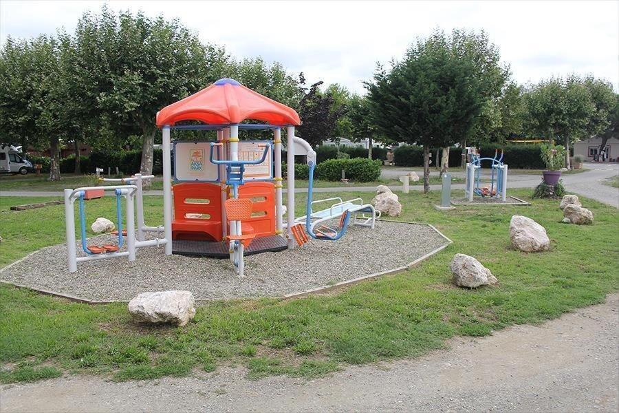 Campingplatz Le Rupe *